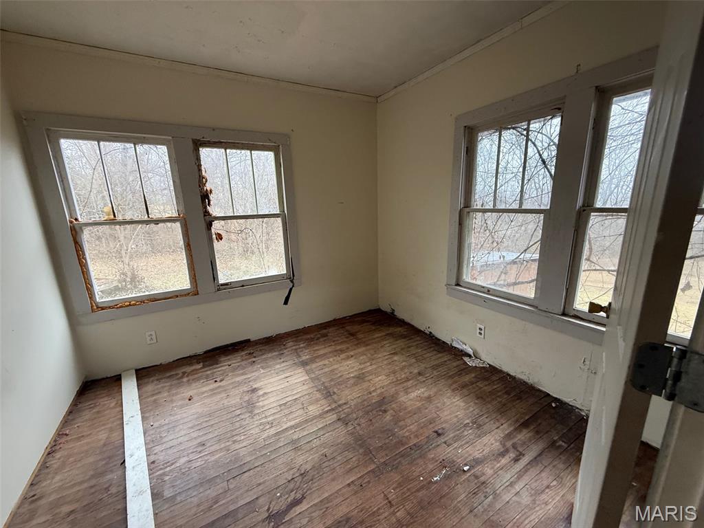 105 Central Avenue Property Photo 6