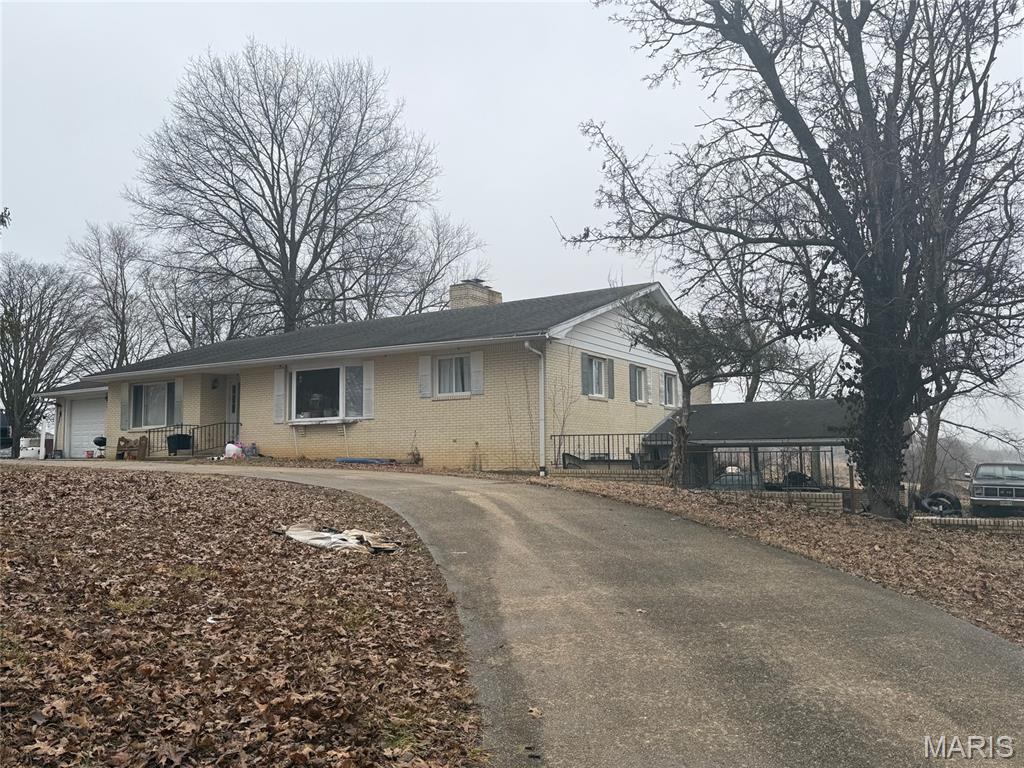 17112 Poppy Drive Property Photo 1