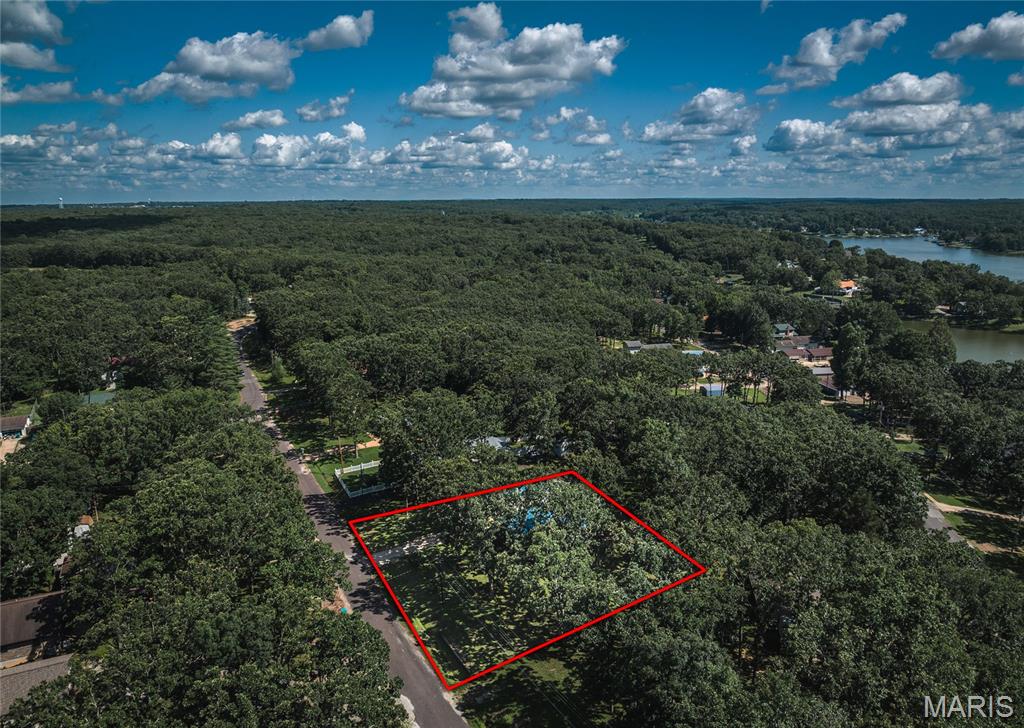777 Squaw Road Property Photo 3