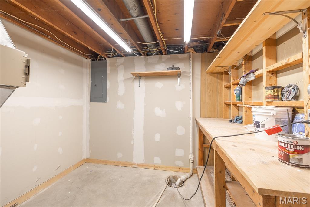 777 Squaw Road Property Photo 25