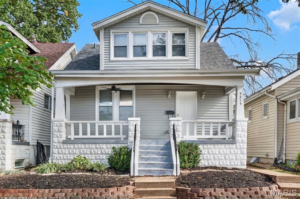 5315 Blow Street Property Photo 1