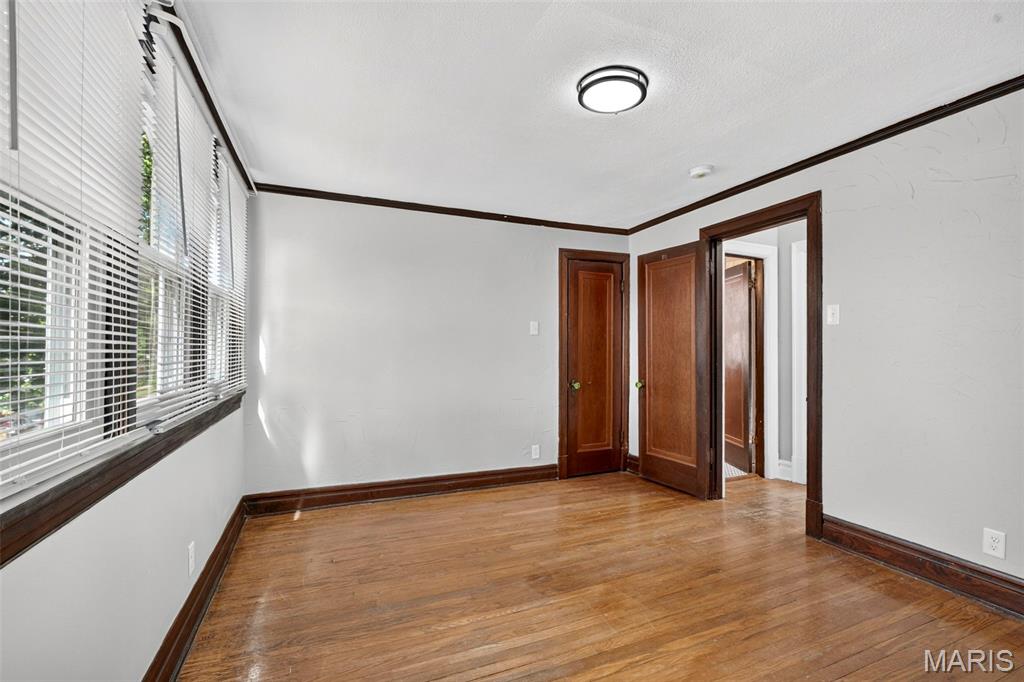 5315 Blow Street Property Photo 16