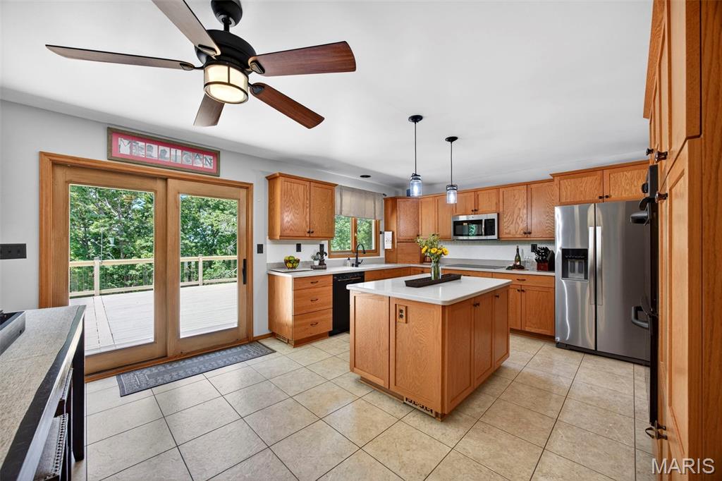 800 Matson Hill Road Property Photo 14