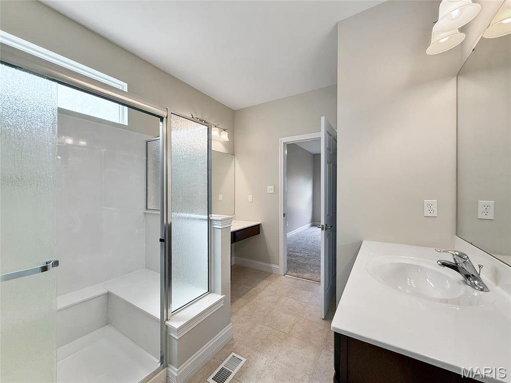 1247 Emerald Gardens Drive Property Photo 29