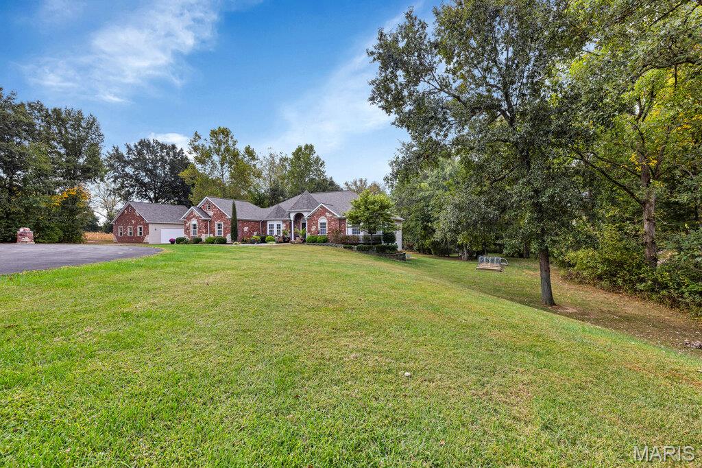 341 Mallard Pointe Boulevard Property Photo 7