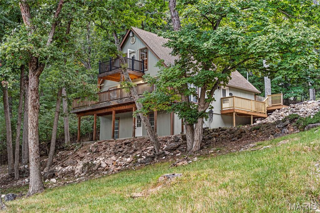 902 N Lake Sherwood Drive Property Photo 1