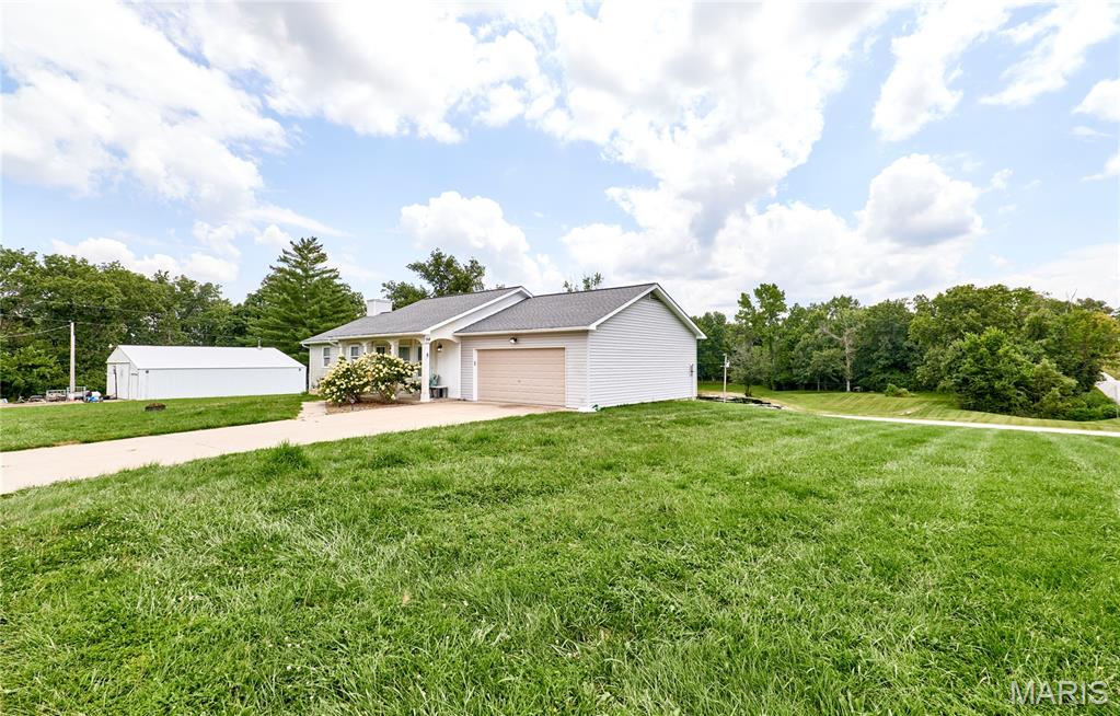 64 S Ridge Road Property Photo 3