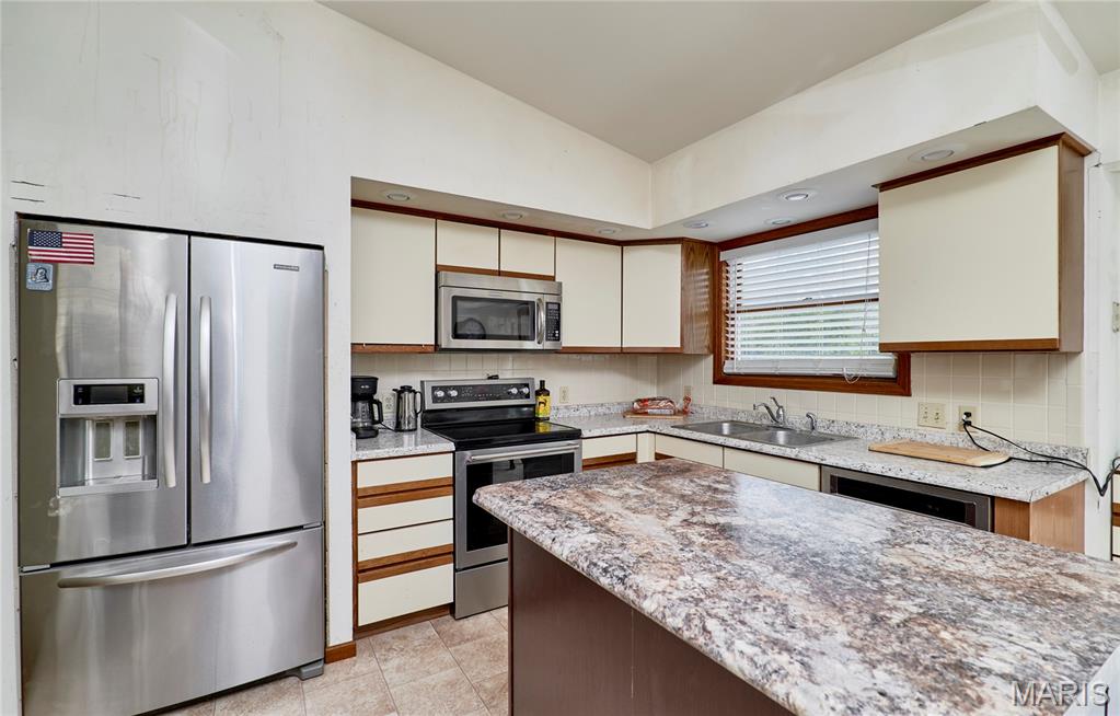 64 S Ridge Road Property Photo 17