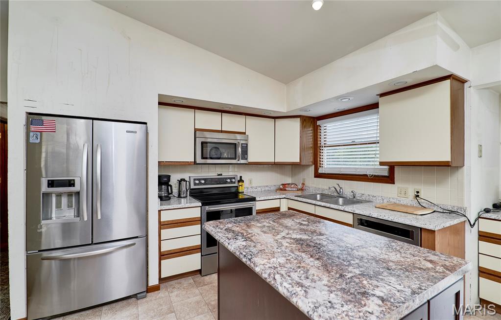 64 S Ridge Road Property Photo 18