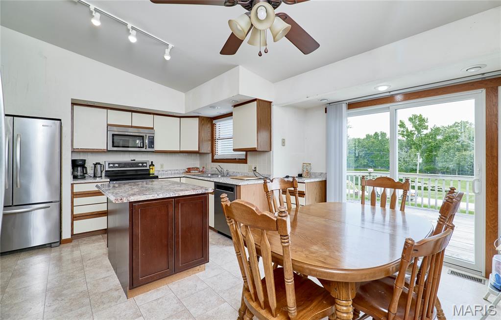 64 S Ridge Road Property Photo 20