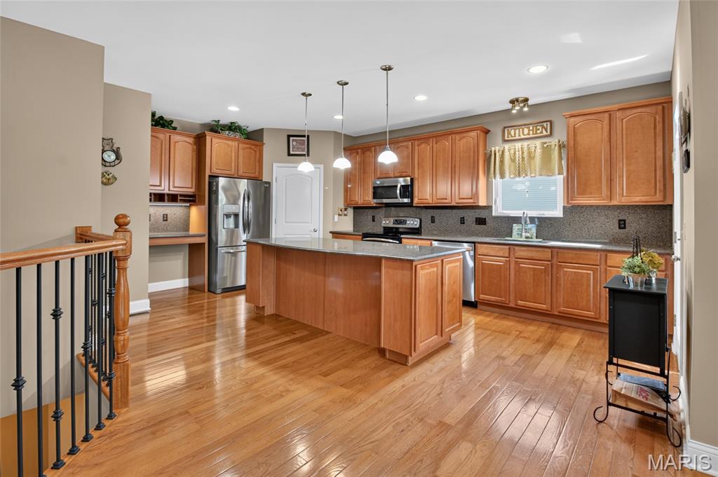 223 Lone Wolf Drive Property Photo 30