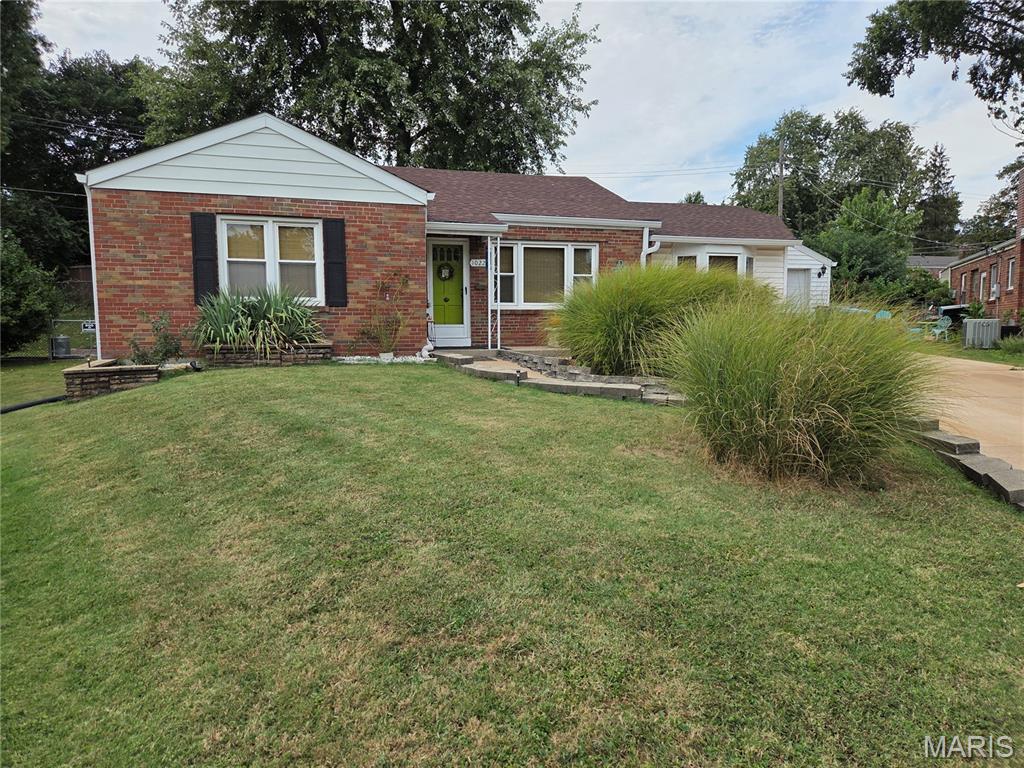 10227 Burdeau Lane Property Photo 1