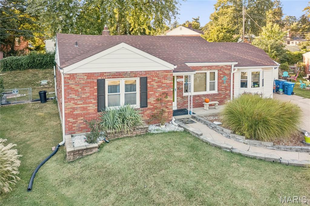 10227 Burdeau Lane Property Photo 4