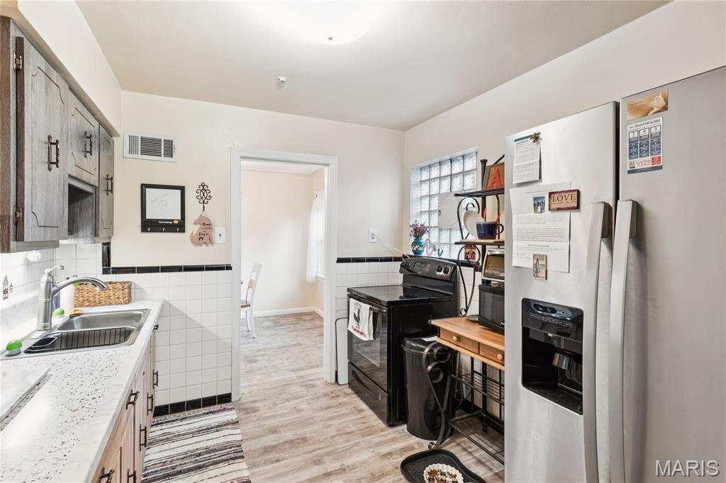 10227 Burdeau Lane Property Photo 17