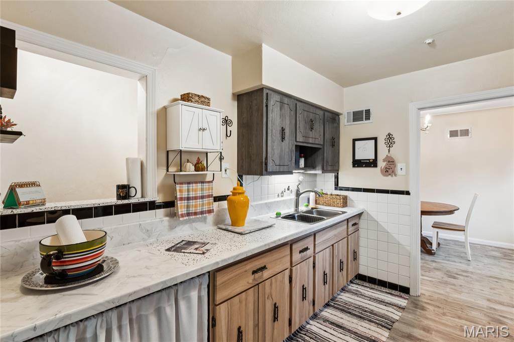 10227 Burdeau Lane Property Photo 18