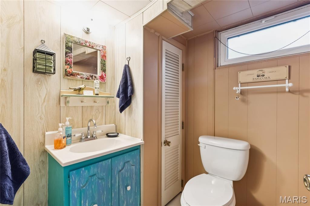 10227 Burdeau Lane Property Photo 32