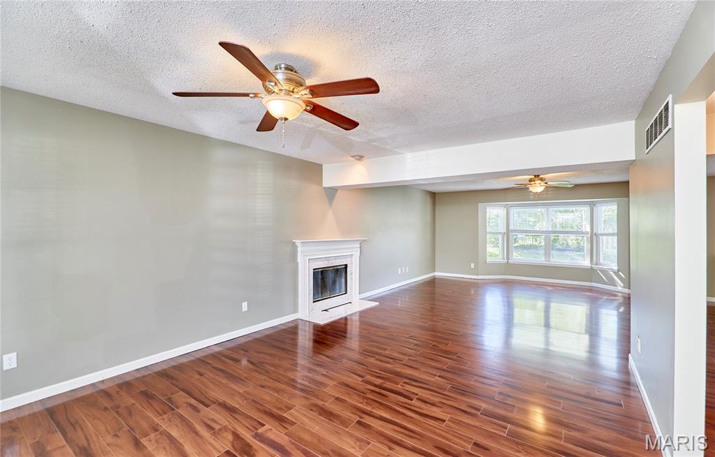 19 Kingsmont Court Property Photo 17