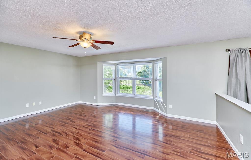 19 Kingsmont Court Property Photo 23