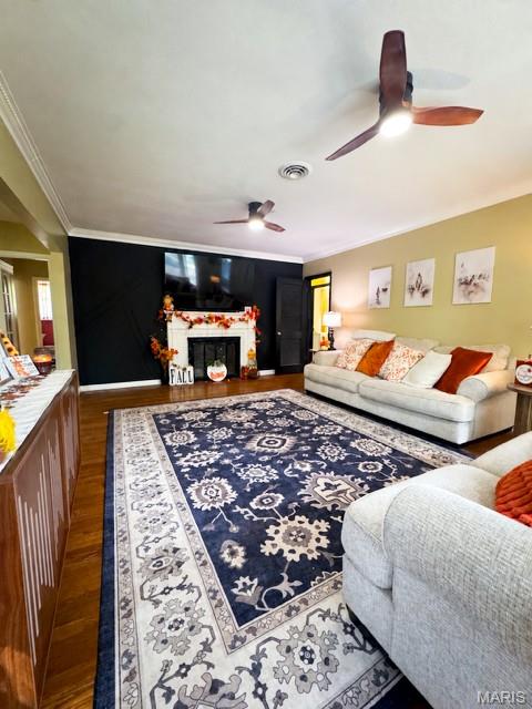 231 Donald Street Property Photo 11