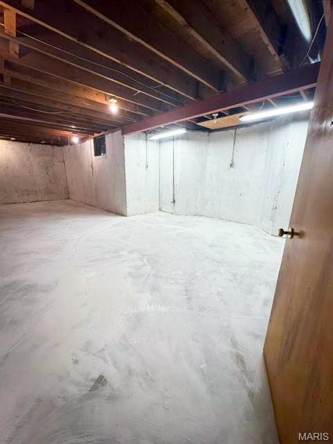 231 Donald Street Property Photo 34