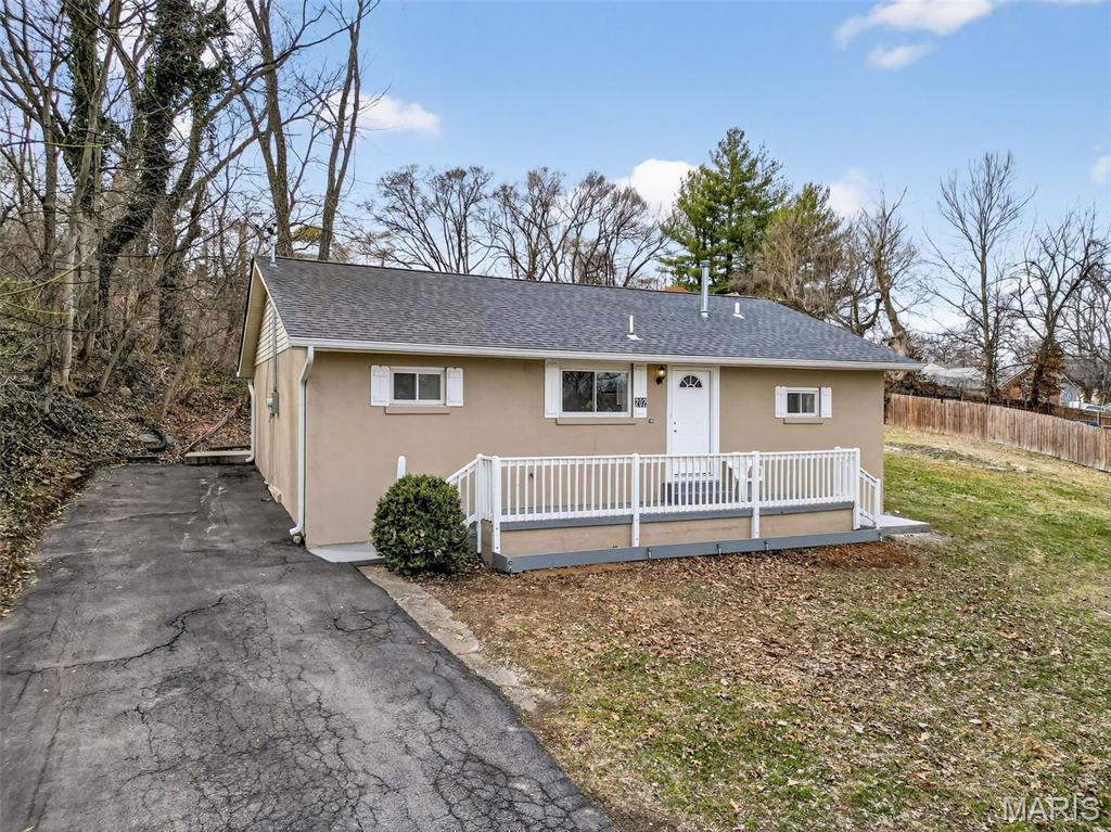 202 2nd Street Property Photo 1