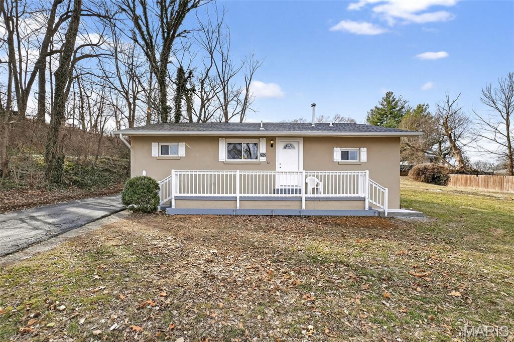 202 2nd Street Property Photo 3