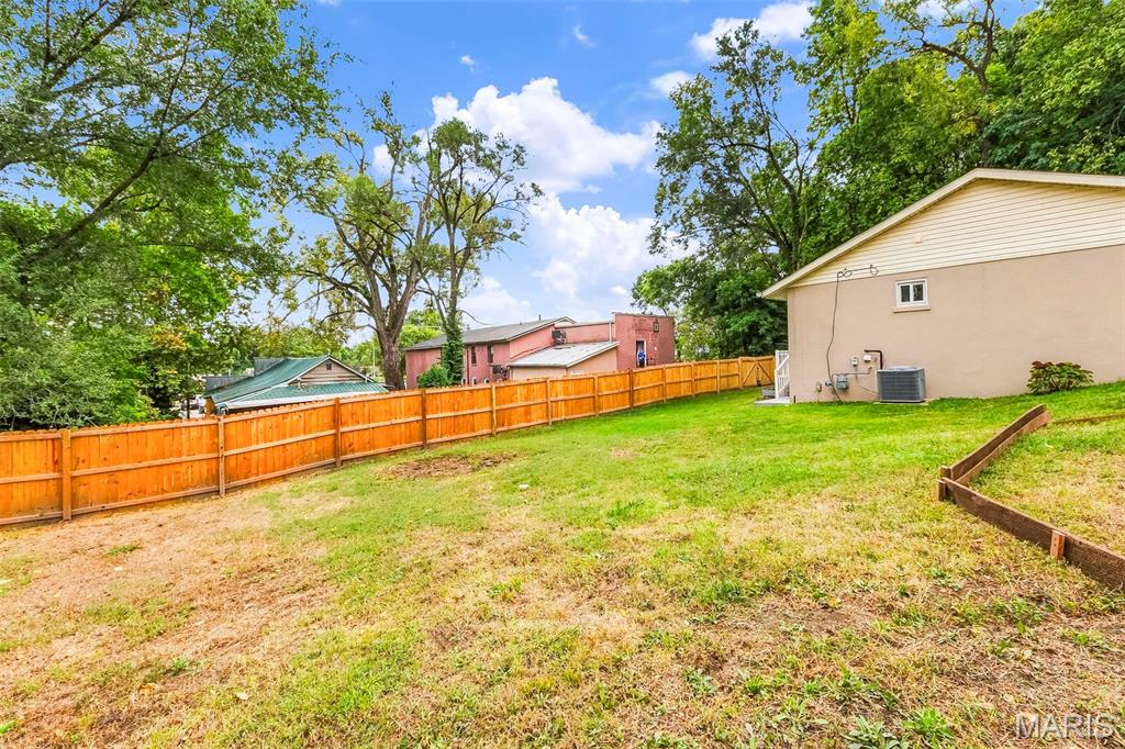 202 2nd Street Property Photo 28