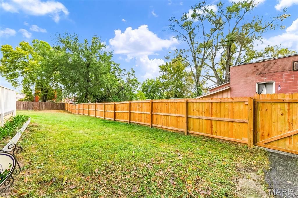202 2nd Street Property Photo 35