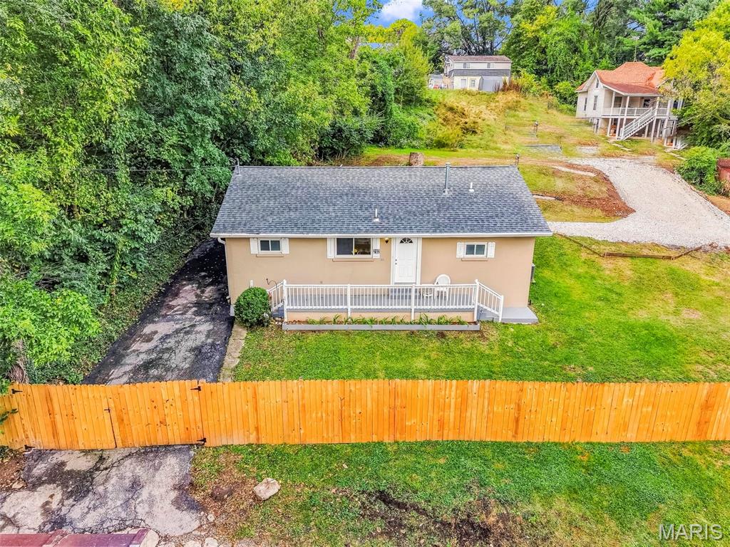 202 2nd Street Property Photo 36