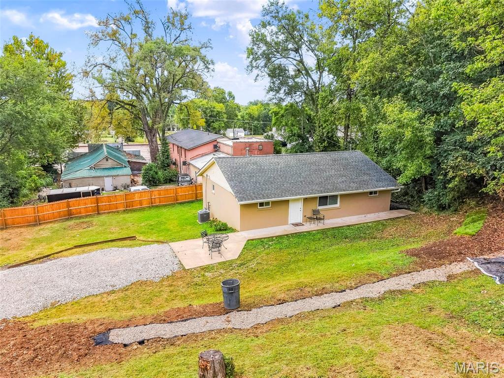 202 2nd Street Property Photo 39