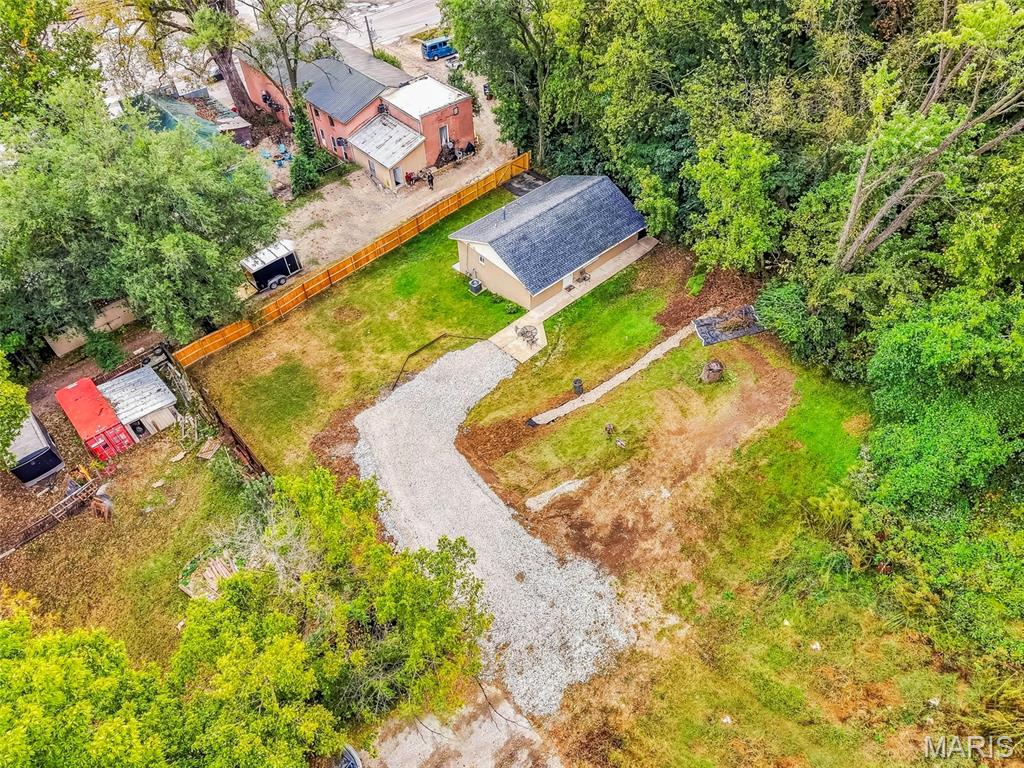 202 2nd Street Property Photo 44