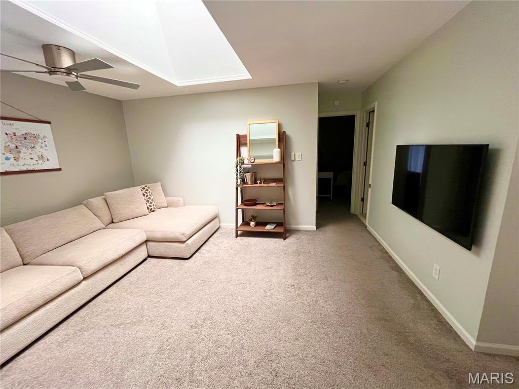 4453 W Pine Boulevard 10 Property Photo 15