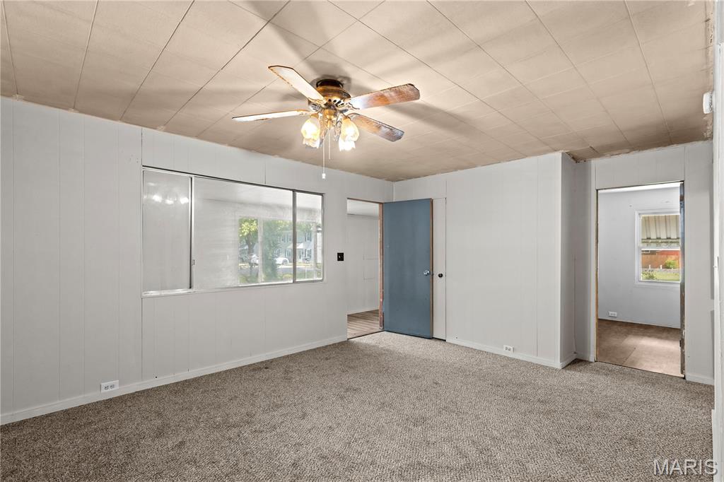 428 Whitelaw Avenue Property Photo 6
