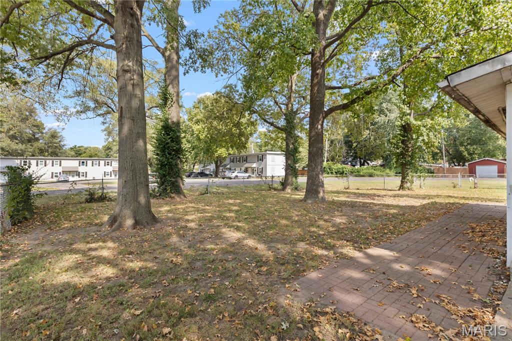 428 Whitelaw Avenue Property Photo 8
