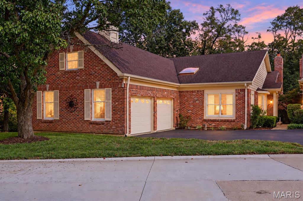 1627 Timberlake Manor Parkway Property Photo 1