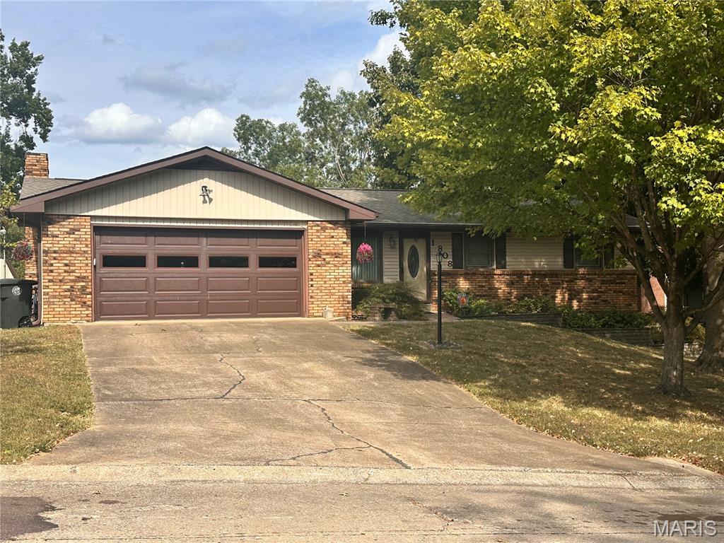 1808 Evondale Drive Property Photo 1