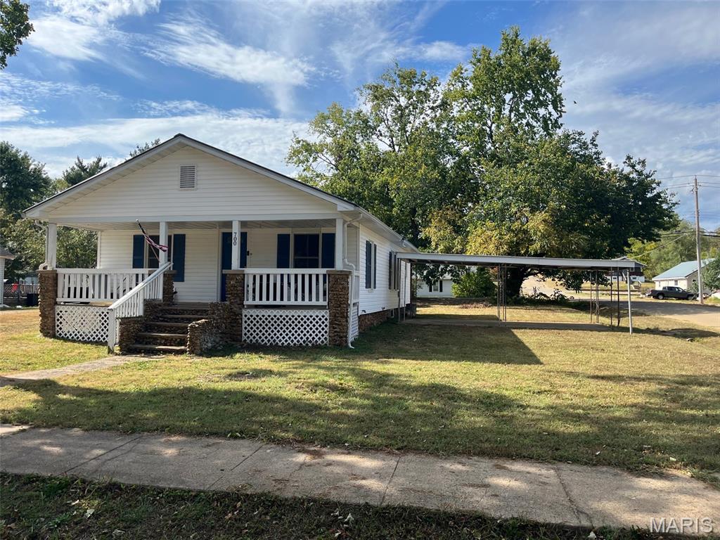 700 Camilla Street Property Photo 1