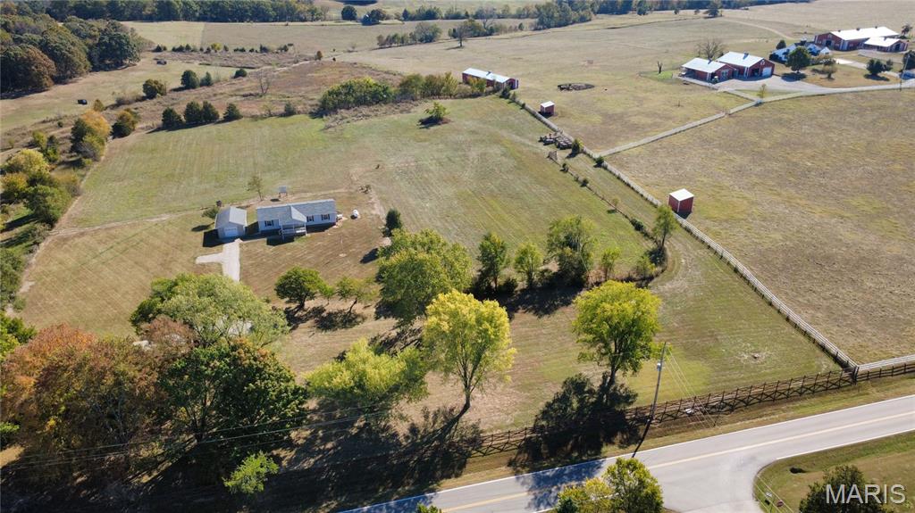 8524 Highway D Property Photo 14