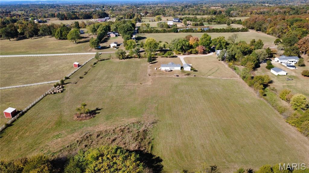8524 Highway D Property Photo 18