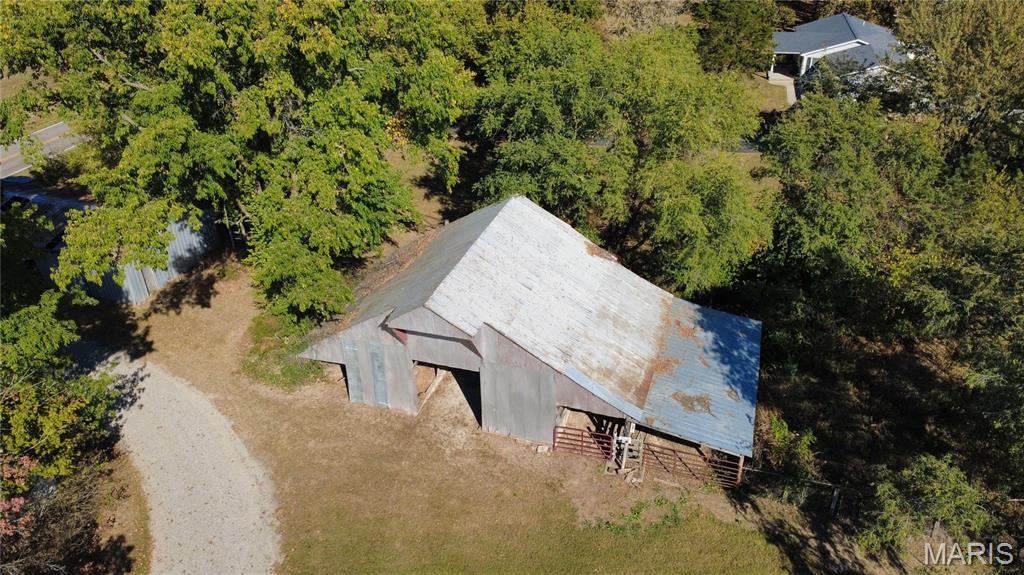 8524 Highway D Property Photo 19