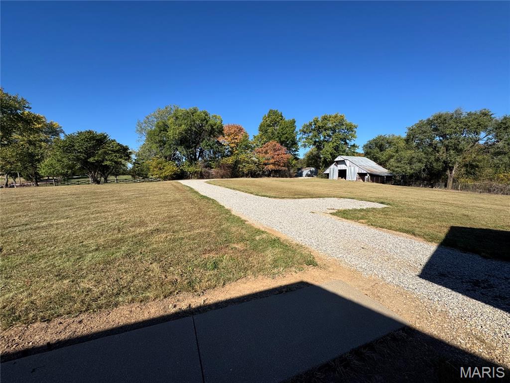 8524 Highway D Property Photo 23