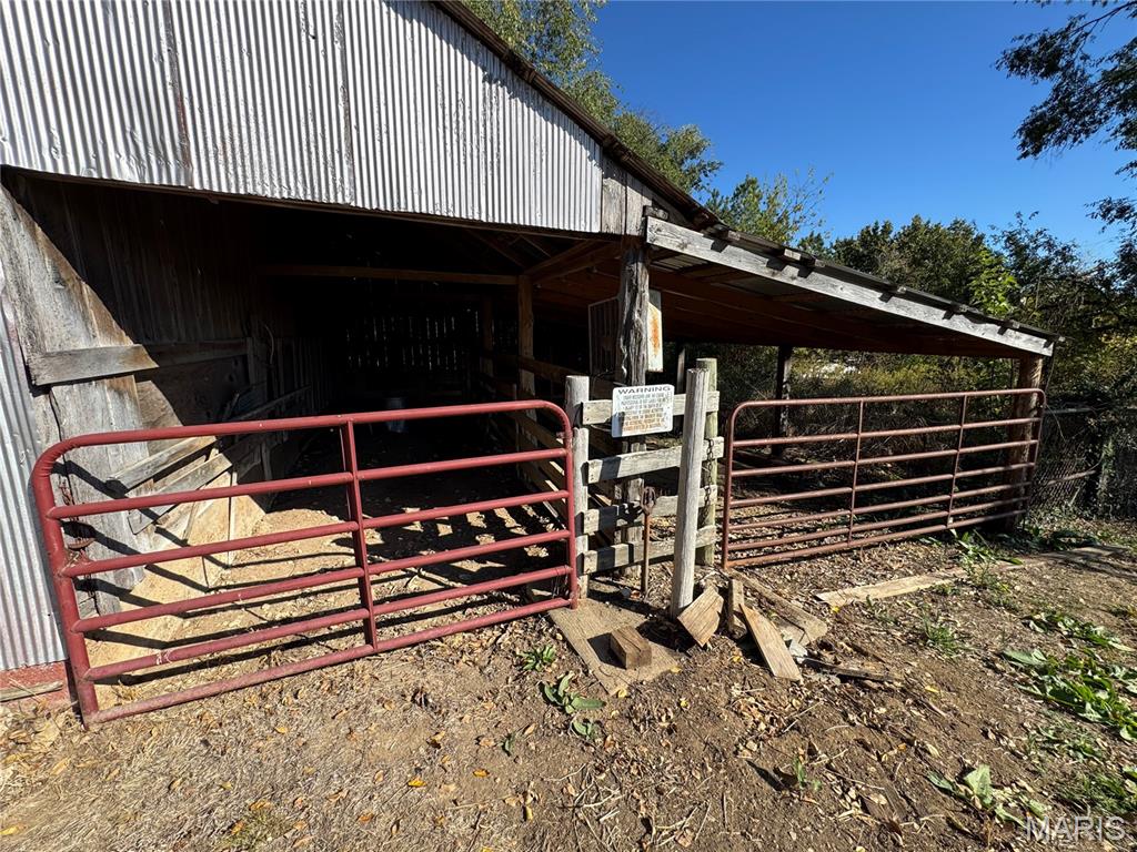 8524 Highway D Property Photo 31
