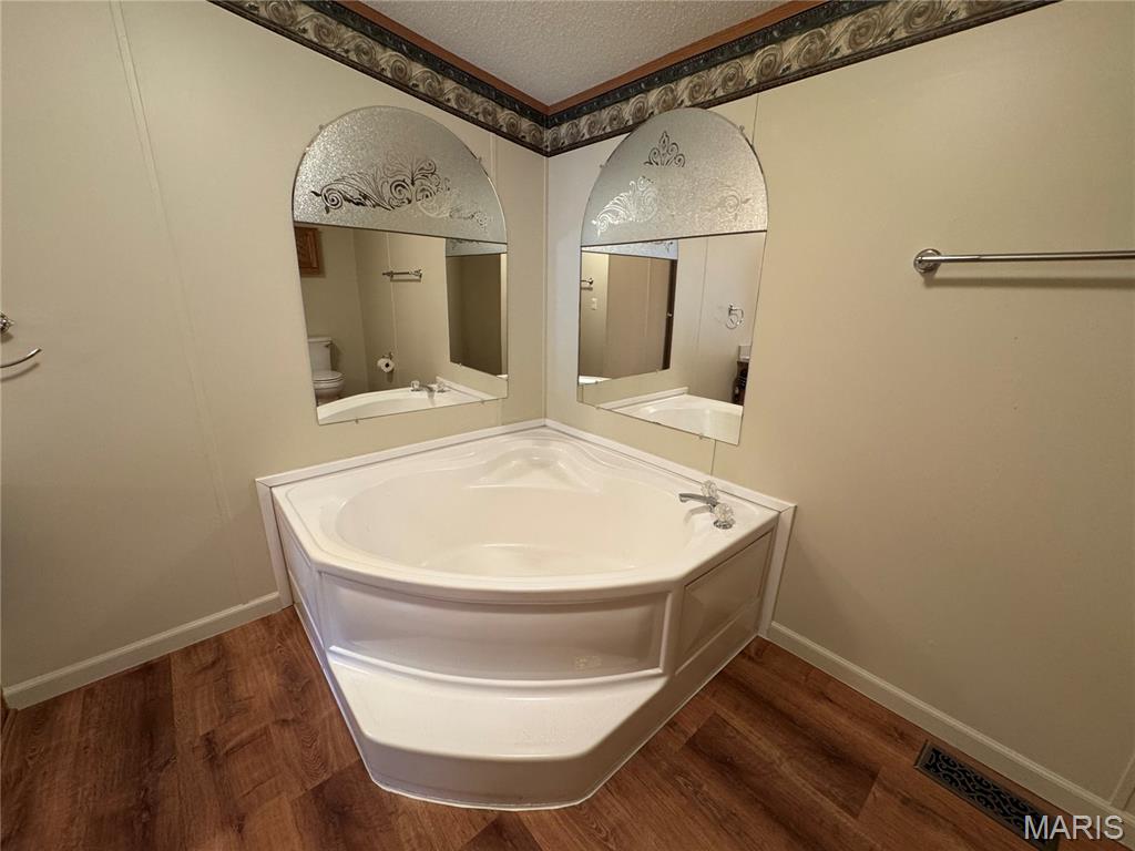 8524 Highway D Property Photo 40