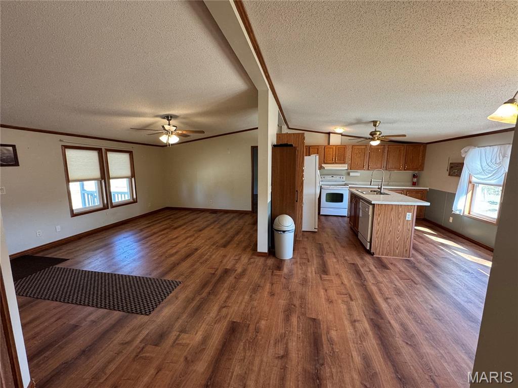 8524 Highway D Property Photo 49