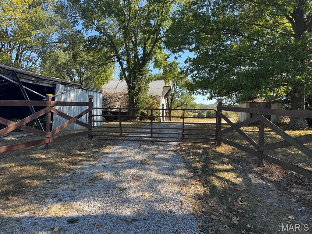 8524 Highway D Property Photo 50