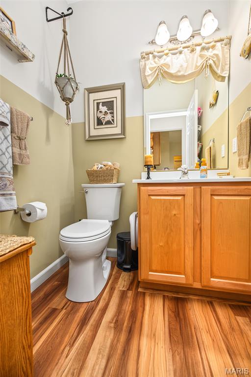 1004 Meadow Grove Drive Property Photo 18