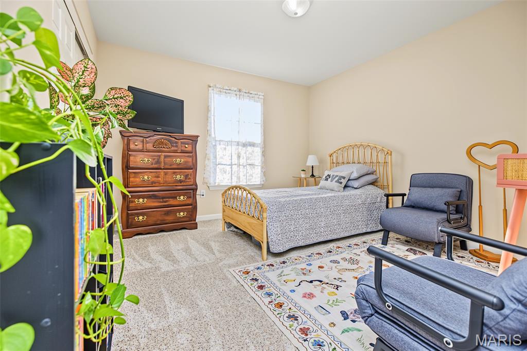 1004 Meadow Grove Drive Property Photo 36