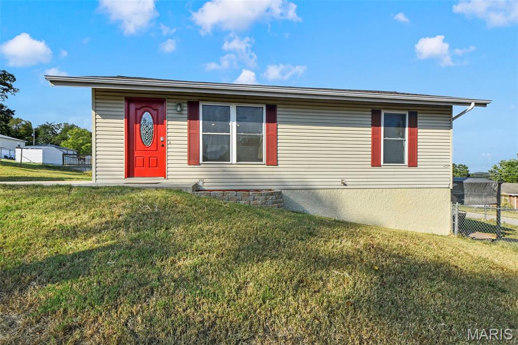 400 Olive Street Property Photo 1