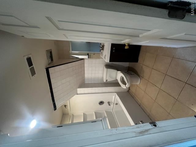 17346 Manchester Road Property Photo 4