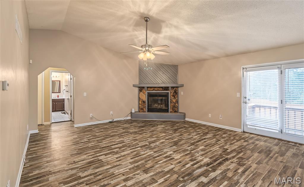 22885 Hickerson Drive Property Photo 6